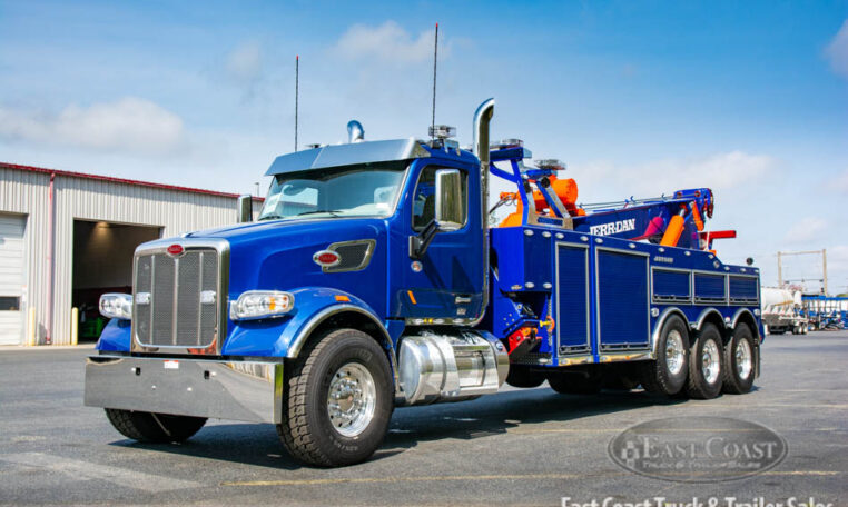 2019 Viper Blue Peterbilt 567 & Jerr-Dan 50-Ton - Stock#9845N