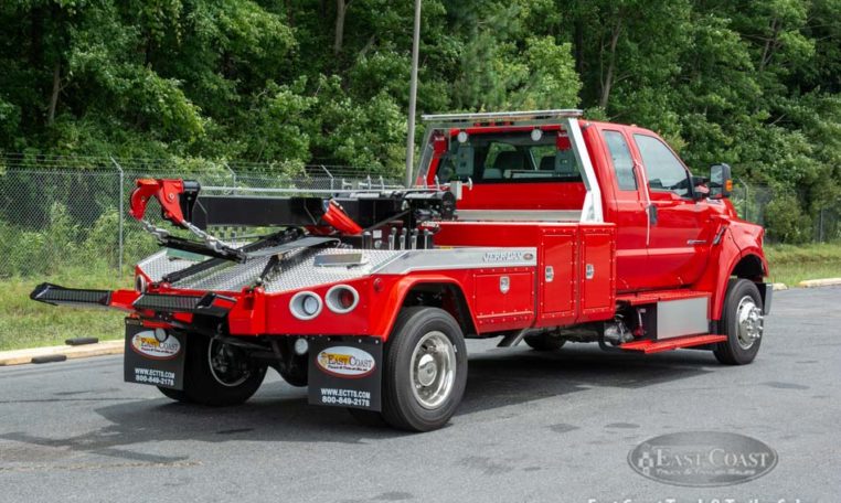 2018 Ford F-650 Supercab Red & Jerr-Dan HPL60 Heavy Duty Wrecker