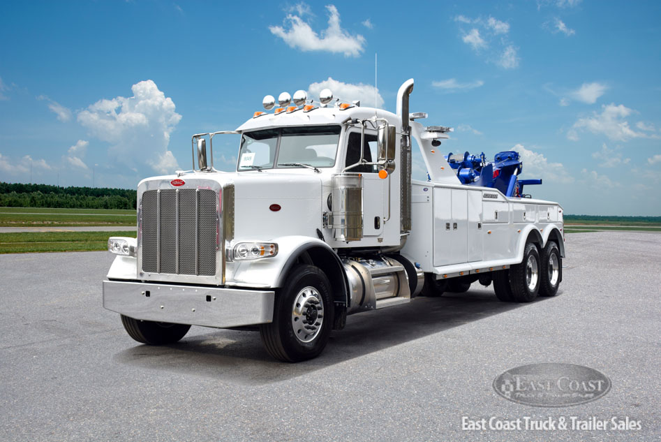 2017 Peterbilt 389 Truck & Jerr-Dan 25 Ton Wrecker