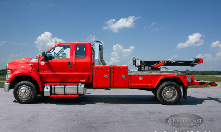 2019 Ford F-650 Supercab Red & Jerr-Dan HPL60 Heavy Duty Wrecker