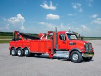 12980N Heavy duty wrecker truck