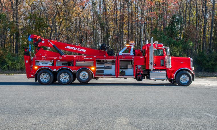 13851N Red 2023 Peterbilt_389 Jerr-Dan 60-Ton Heavy Wrecker