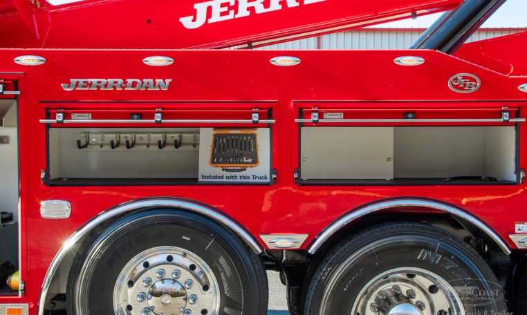 13851N Red 2023 Peterbilt_389 Jerr-Dan 60-Ton Heavy Wrecker