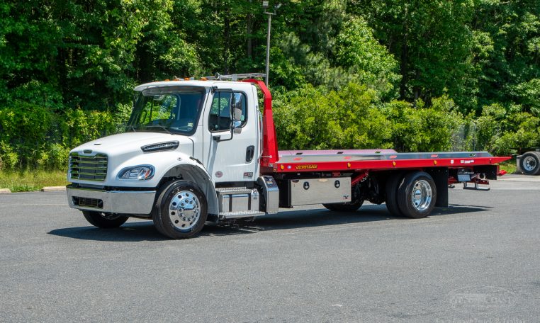 2025 Freightliner M2 & Jerr-Dan 22x102 SRR6T-LPW in White - Stock#14008N