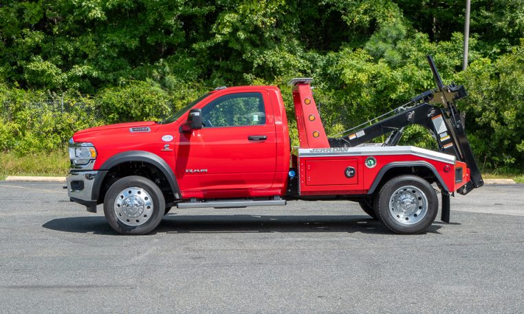 2024 Dodge 4500 4x4 & Jerr-Dan MPL-NG in Flame Red - Stock#13585N