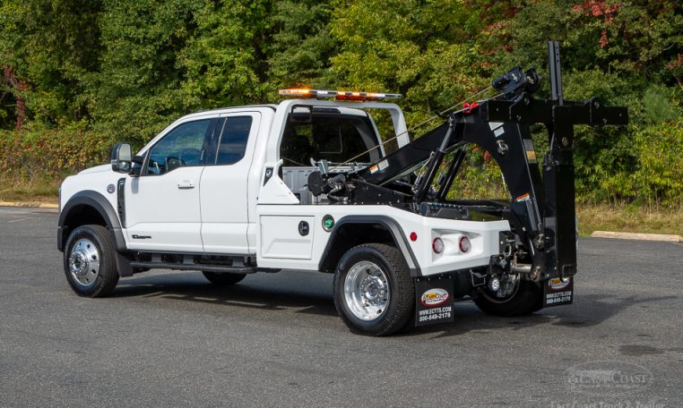 2024 Ford F-550 Lariat 4x4 & Jerr-Dan MPL40 in White - Stock #14099N-12024 Ford F-550 Lariat 4x4 & Jerr-Dan MPL40 in White - Stock #14099N-1