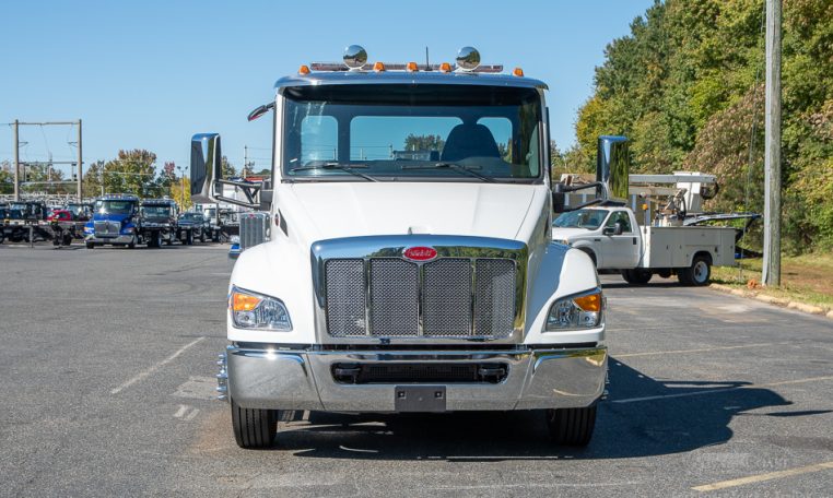 2025 Peterbilt 536 & Jerr-Dan 22x102 SRR6T-LPW in White - Stock#13985N-1