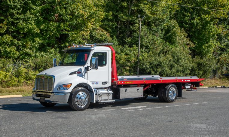 2025 Peterbilt 536 & Jerr-Dan 22x102 SRR6T-LPW in White - Stock#13985N-1