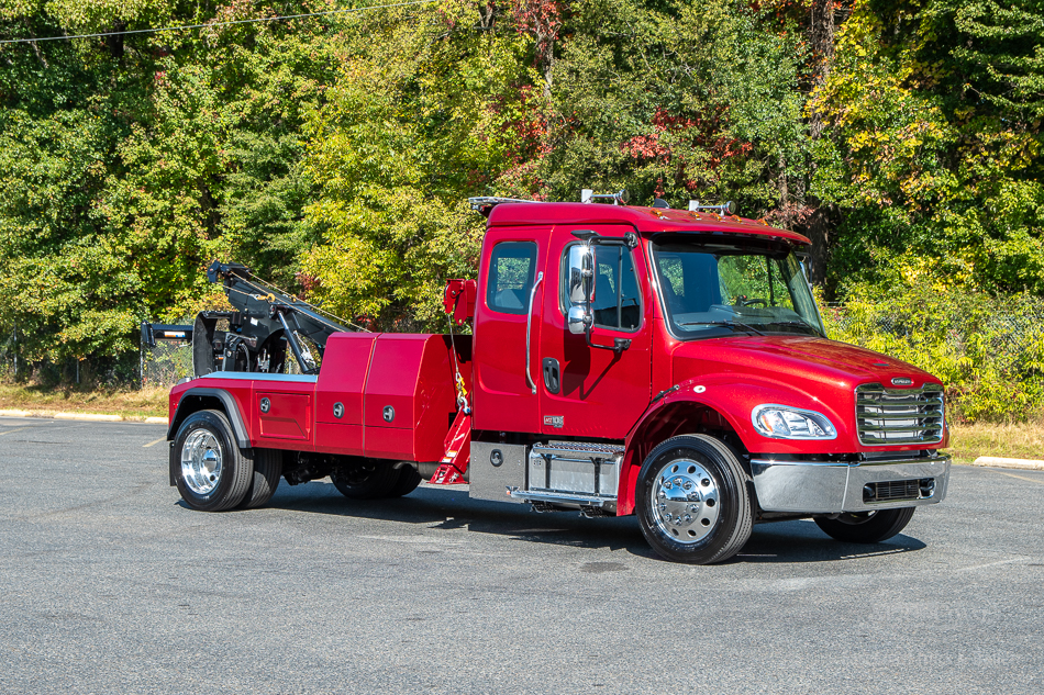 2024 Freightliner M2