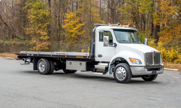 2025 Kenworth T280 & Jerr-Dan 22x102 SRR6T-LPW HC in White - Stock#13940N-1