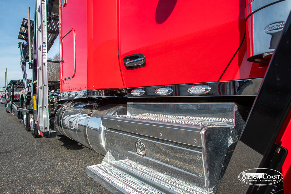 2025 Peterbilt 589 Hauler